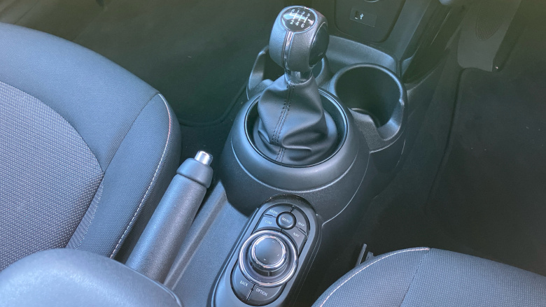 MINI Hatchback 1.5 Cooper Classic 3dr Petrol Hatchback